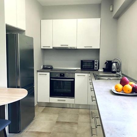 Charming Apartment In Faliro! Athens Exterior photo